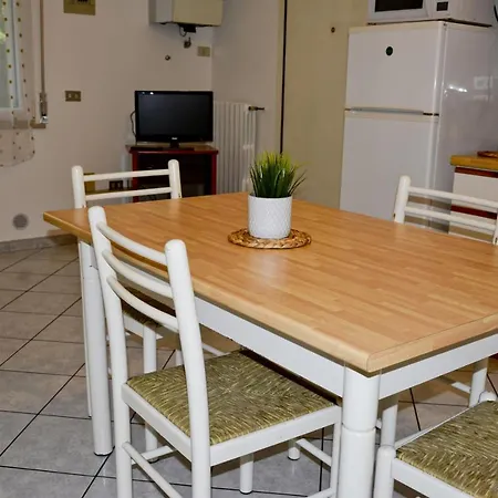 Casa Giardino - Affitti Brevi Italia Lejlighed *