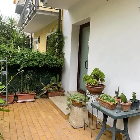 Casa Giardino - Affitti Brevi Italia Lejlighed *