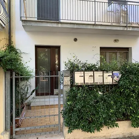 Apartment Casa Giardino - Affitti Brevi Italia Rimini